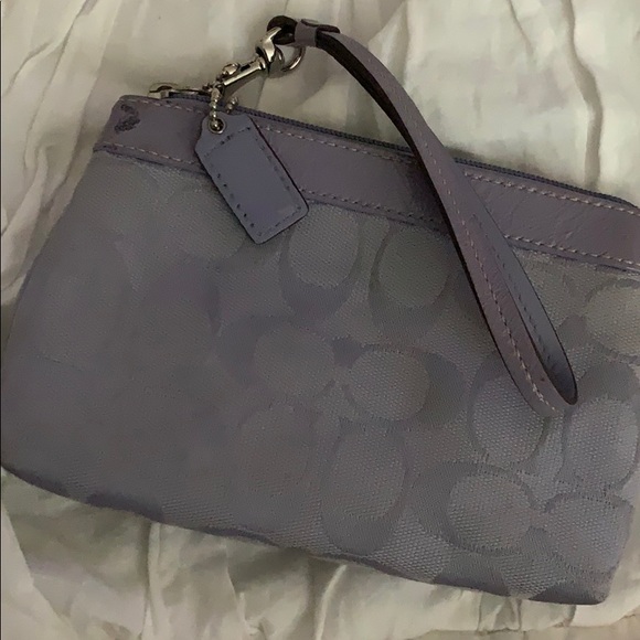 Coach wristlet - Picture 5 of 5